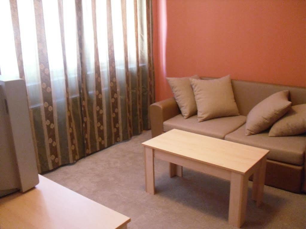 Bor Hotel Belitsa  Экстерьер фото